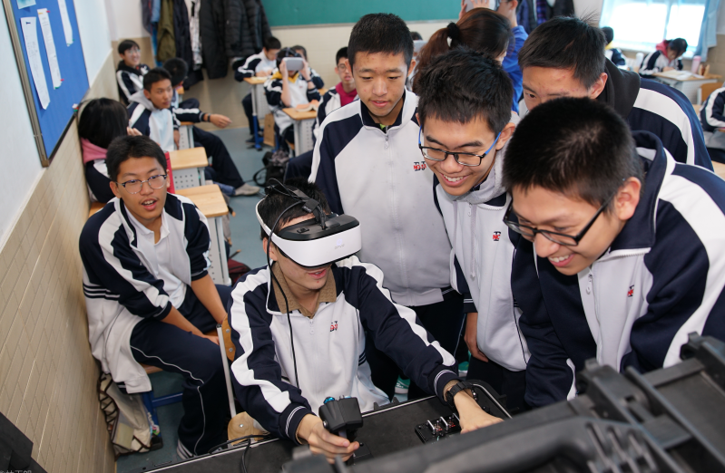 北京市第十三中学：科技筑梦，共创未来
