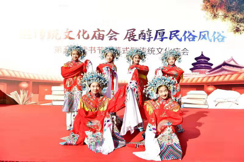读书节也可以逛庙会？看这所学校如何展示醇厚民风！