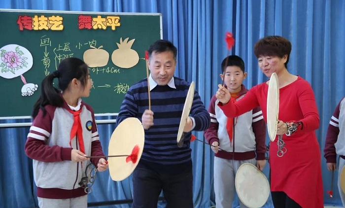北京九中教育集团打造新时代特色课程