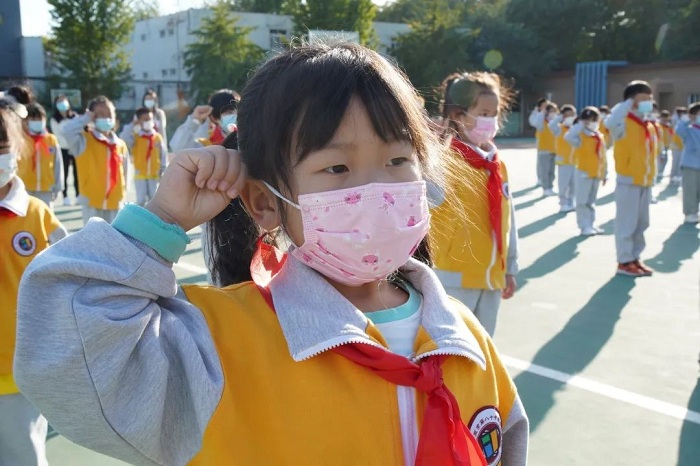 致敬英雄——争做新时代好队员 | 北京市第八十中学睿实分校2020年少先队新队员入队仪式