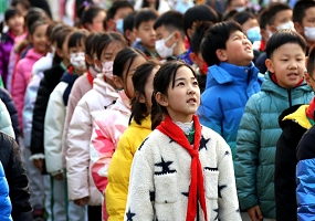 芳草地国际学校富力分校开展学雷锋主题实践活动