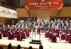 万泉小学银帆管乐团举办庆祝建校九十周年专场音乐会