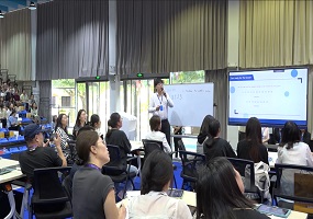 北京市新府学外国语学校举办中小学英语教师能力提升培训