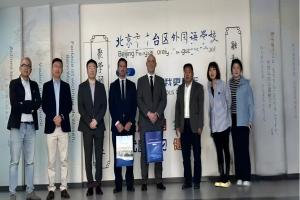 西班牙佐拉学校校长访问丰台外国语学校