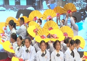 北京市朝阳区教育研究中心附属学校六十周年校庆盛大举行