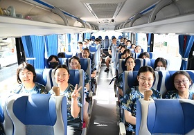 玉渊潭中学高中军事训练进行时