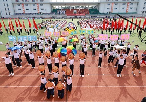 跨越三校，共筑健康梦——灯市口小学举办第四十届运动会