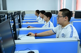 玉渊潭中学学子再创佳绩