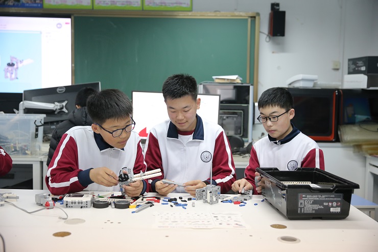 培养大国工匠  助力强国建设 ——记北京市古城中学办有特色的“卓越工程师班”