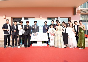 青春扬帆启新程 怡海学子共赴成人之约