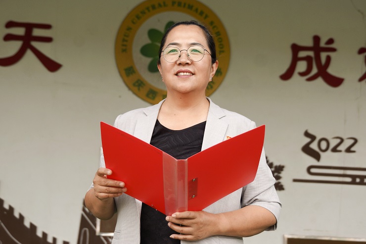 延庆区西屯中心小学书记、校长吴亚琼：承抗战精神，做“蜂彩少年”