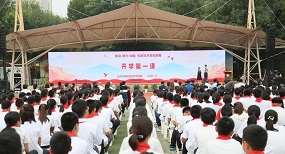 陈经纶中学分校开学第一课别开生面