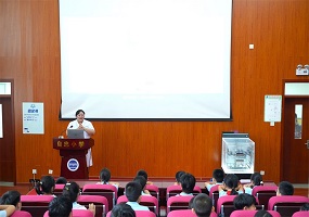 开学第一课:护“胃”行动,从餐盘洁净开始