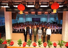 北京市“伟大抗战精神”百姓宣讲团走进中国教育科学研究院丰台实验学校