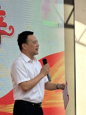 北京小学丰台万年花城分校书记、校长王强：赓续长征精神，走好新时代长征路