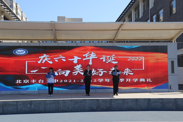 《三代人的故事》.JPG