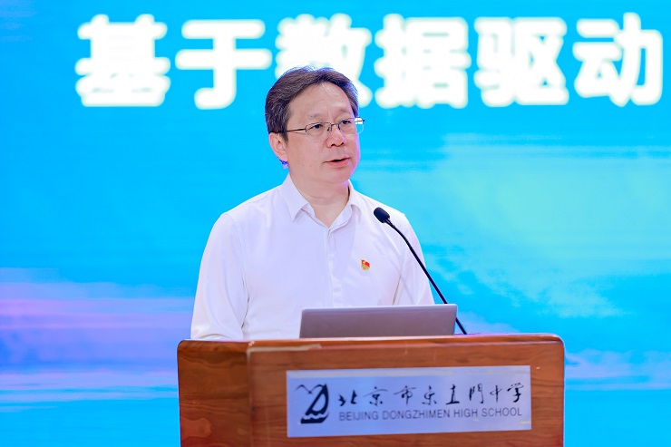 熊校.jpg