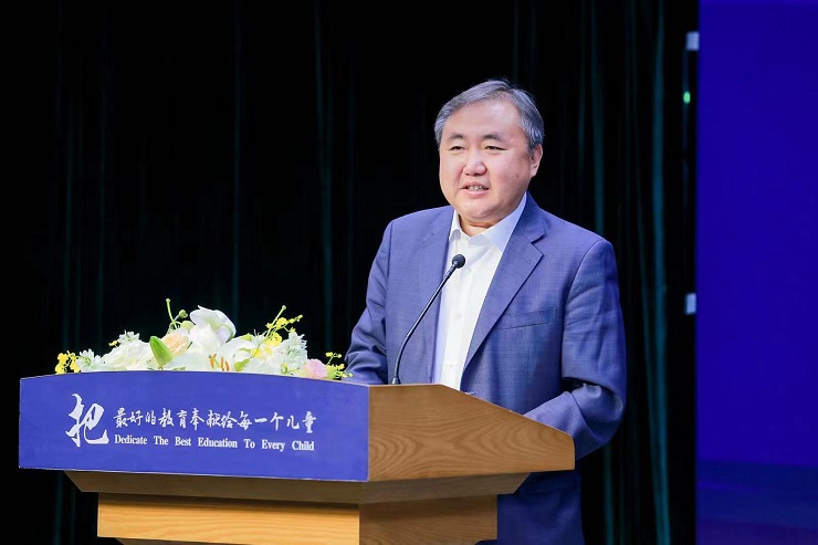王书记照片1.jpg