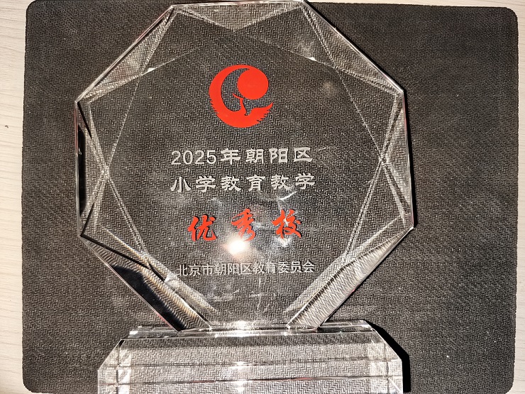 1760953125582348.jpg 1.jpg