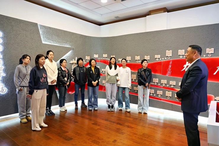 1762245781162391.jpg 5.jpg