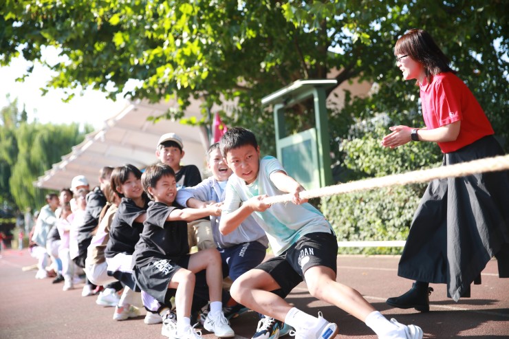 1774428938715132.jpg 学校运动会.jpg