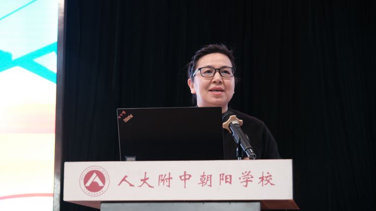 图9 曾副院长致辞 .jpg